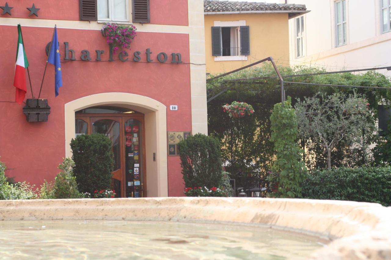 Hotel Charleston Spoleto Buitenkant foto
